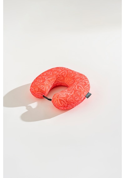Visco Seyahat Yastığı Boyun Yastığı Kalpli- 31x31x9 Cm Kırmızı