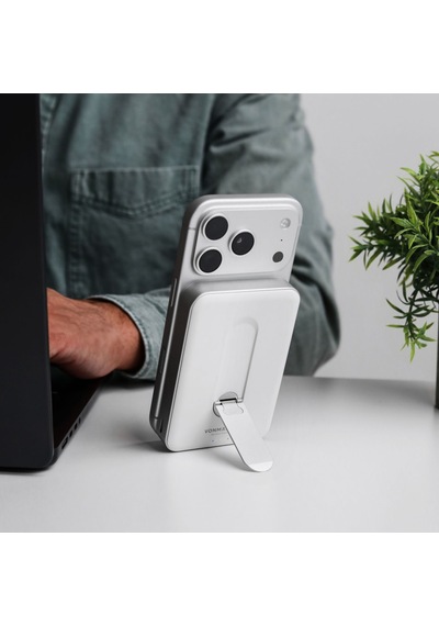 Evergreen Mag + Kickstand 10.000 Mah Powerbank Beyaz