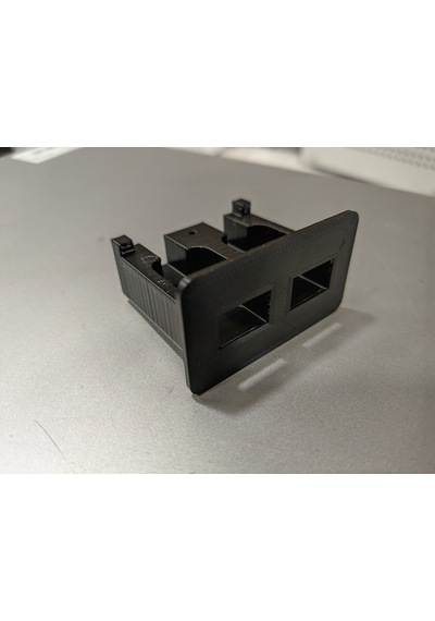 Renault Trafic 2 İçin Usb/aux Kasası