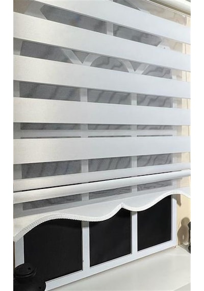 Zebra Stor Perde Beyaz Etek Dilimli Stb-400-v01