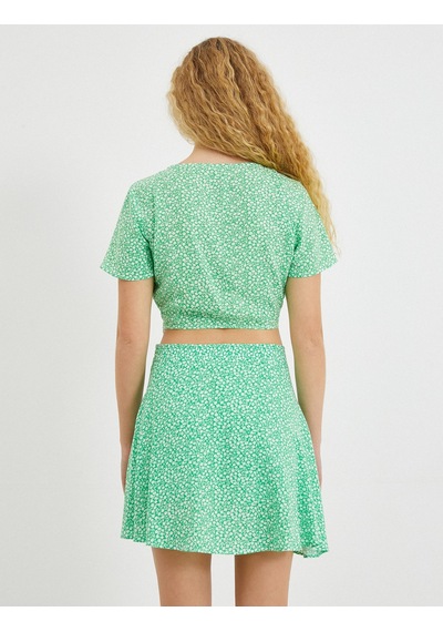 Koton Crop Bluz Derin V Yaka Büzgülü Yeşil Desenli 2sak60235pw Yeşil Desenli