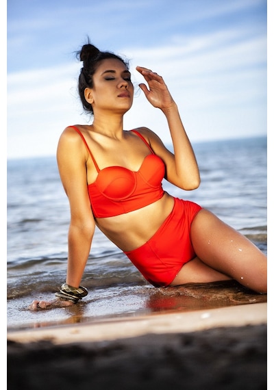 Zi Kırmızı Yüksek Bel Bikini Alt Üst Takım
