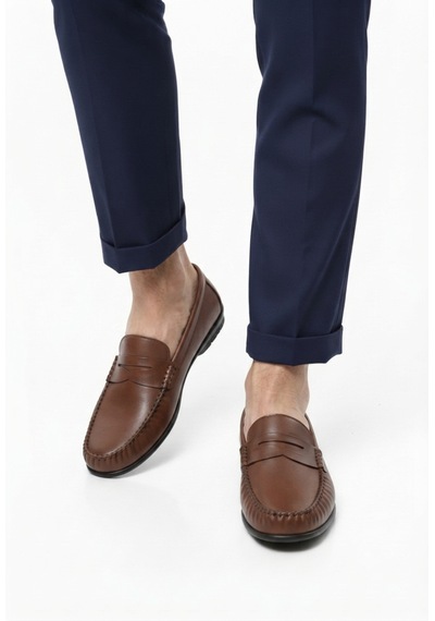 Growish Gr0174 Hakiki Yumuşak Deri Koyu Kahve Sade Tokasız Saraçlı Günlük Rok Loafer Babet Ayakkabı Koyu Taba Growish Gr0174 Hakiki Yumuşak Deri Koyu Kahve Sade Tokasız Saraçlı Günlük Rok Loafer Babet Ayakkabı Koyu Taba