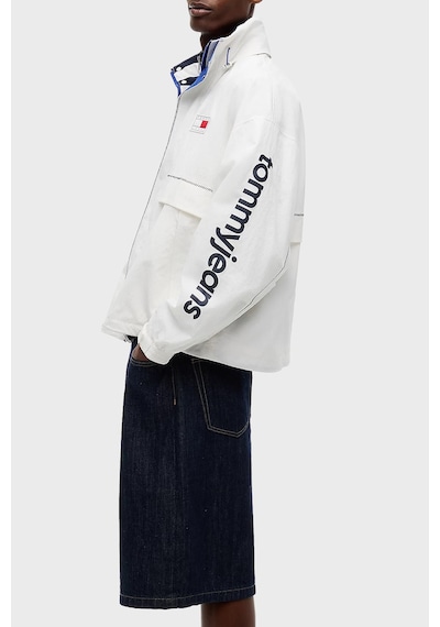 Tommy Jeans Logolu Oversize Su İtici Saklanabilir Kapüşonlu Mont Erkek Mont Dm0dm23225 Ybl Beyaz Tommy Jeans Logolu Oversize Su İtici Saklanabilir Kapüşonlu Mont Erkek Mont Dm0dm23225 Ybl Beyaz
