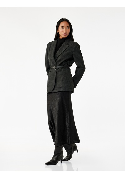Koton Balık Form Slim Fit Dokulu Saten Midi Etek Siyah 7wak70008pw