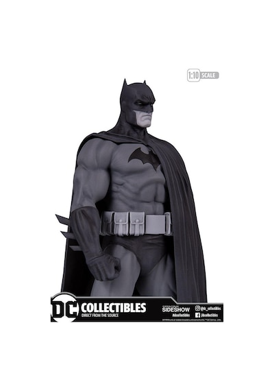 Kotobukiya Batman Black & White Jim Lee Statue