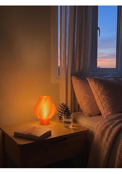Designobee Krema Orange, Modern Abajur, Masa Lambası, Gece Lambası, Ambiyans Aydınlatma, Dekoratif Abajur Çok Renkli Designobee Krema Orange, Modern Abajur, Masa Lambası, Gece Lambası, Ambiyans Aydınlatma, Dekoratif Abajur Çok Renkli
