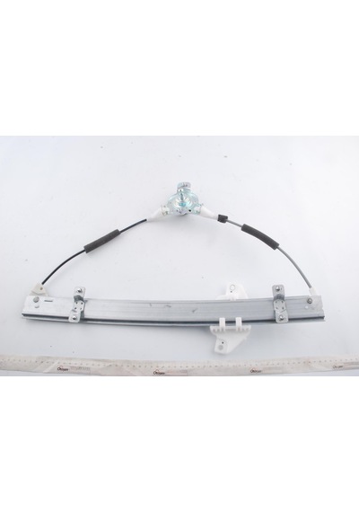 Hyundai Accent 1995-1999 Ön Sol Cam Krikosu Manuel 8240122000
