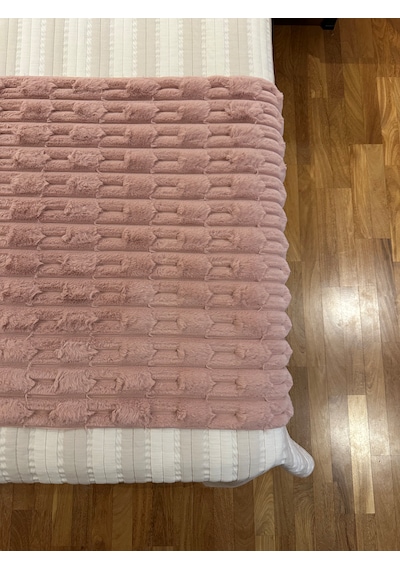 Modern Line Pembe Peluş Yatak Ucu Runner