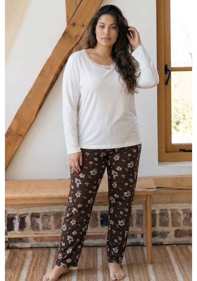 Siyah İnci Desenli Büyük Beden Battal Boy Viskon Örme Pijama Takım 26224814 Ekru Siyah İnci Desenli Büyük Beden Battal Boy Viskon Örme Pijama Takım 26224814 Ekru