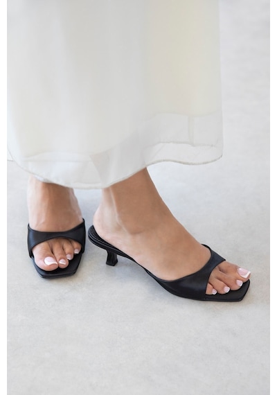 Wolk Shoes Jordy Kadın Topuklu Saten Sandalet Siyah