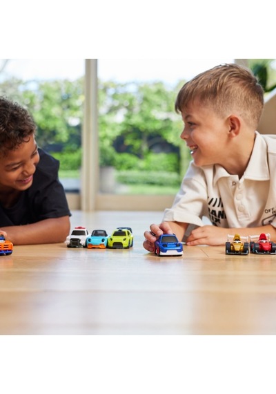 Mini Brands Make A Racer Sürpriz Paket 77625 Diğer
