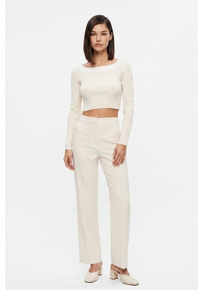 CEMO Yaka Kürk Detaylı Fitilli Crop Triko Bluz Ekru