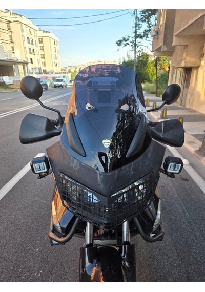 Motocam Honda Varadero Xl 1000 Ön Cam 2004-2011 Model 48cm Siyah Renkli 4mm