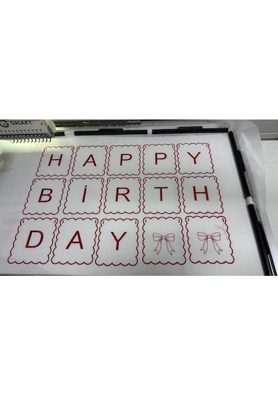 Tly Home Gardenya Keten Kırmızı Nakışlı Happy Birthday Doğum Günü Flaması Fiyonk Detaylı, Her Parça 12 15 Cm "