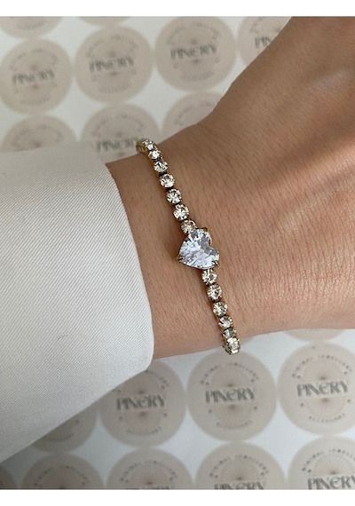 Pinery Jewels Zirkon Taşlı İri Kalp Çelik Kararmaz Kelepçe Kadın Bileklik Altın