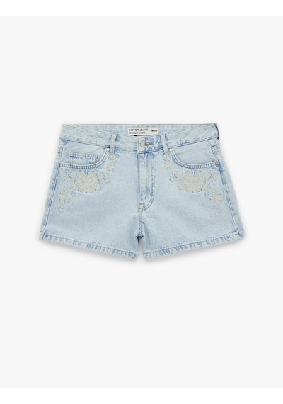 Koton Pamuklu Nakış Detaylı Regular Fit Mini Denim Şort Açık İndigo 6sal40275md