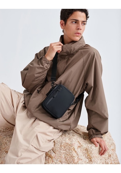Gaston Luga Dash Vertı Crossbody Çanta - Siyah