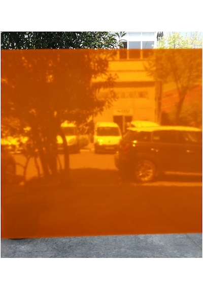Tranparan Renkli Cam Folyosu
