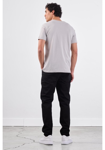 Dufy Gri V Yaka Pamuklu Düz Renk Slim Fit Erkek T-shirt Gri