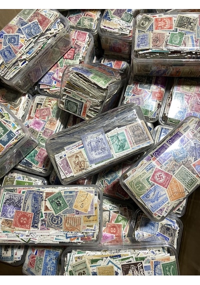 Damgalı Dünya Pulu Lotu 200 Adet - Yabancı Posta Pulu Teşhir Ürün
