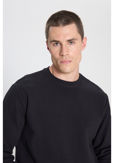 Wrangler Regular Fit Normal Kesim Bisiklet Yaka %100 Pamuk Siyah Sweatshirt W242501001 Siyah Wrangler Regular Fit Normal Kesim Bisiklet Yaka %100 Pamuk Siyah Sweatshirt W242501001 Siyah
