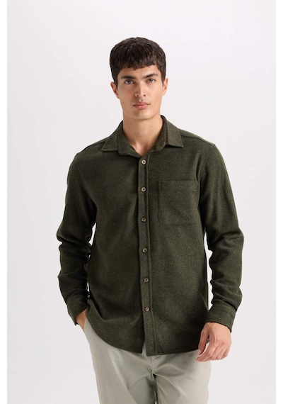 DeFacto Regular Fit Oduncu Cep Detaylı Basic Düz Uzun Kollu Gömlek A5515AX24AUKH244 Haki DeFacto Regular Fit Oduncu Cep Detaylı Basic Düz Uzun Kollu Gömlek A5515AX24AUKH244 Haki