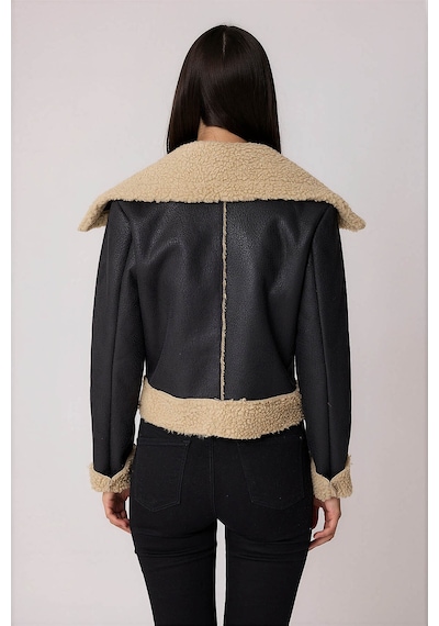 Vitrin Önü Düğmeli Kürklü Crop Biker Ceket Camel