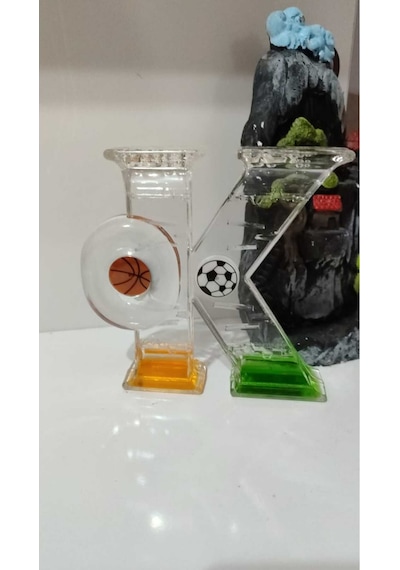Sulu İçi Dönen Model Saat Boyut 13 Cm
