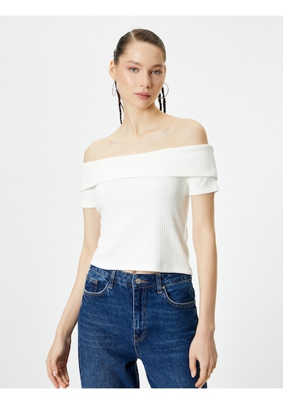 Koton Madonna Yaka Tişört Crop Ribanalı Kısa Kollu Slim Fit Ekru 4sal10803ık Ekru