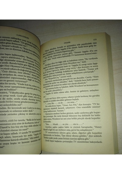 Titanik - Clive Cussler