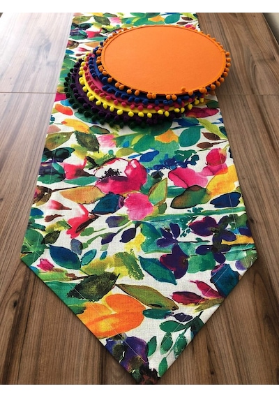 Suluboya Desenli Runner & Ponponlu Supla Çok Renkli