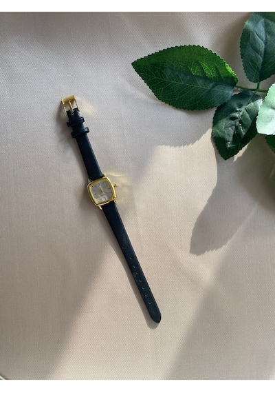Retro Minimal Vintage Deri Kordon Kadın Kol Saati Gümüş