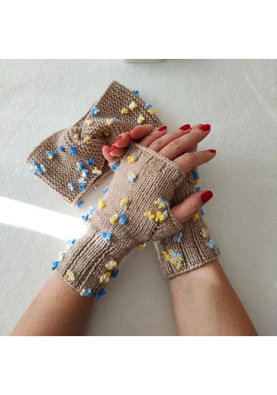 Newdaycraft El Örgüsü Motifli Parmaksız Kelebek Islemeli Kahverengi Eldiven Açık Kahverengi Newdaycraft El Örgüsü Motifli Parmaksız Kelebek Islemeli Kahverengi Eldiven Açık Kahverengi