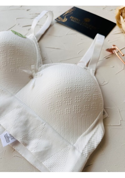 Celine C Cup Bambu Hisli Ultra Rahat Polamid Kumaştan Dokulu Dant Ekru