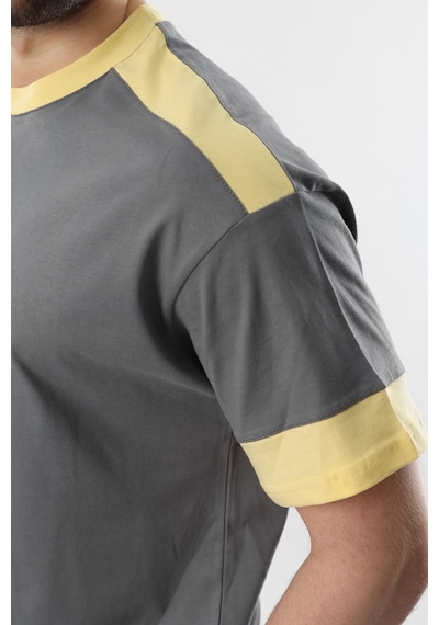 Madmext Füme Omzu Şerit Detaylı Erkek T-shirt E7125 Füme