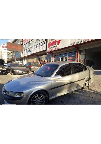 Opel Vectra B Ön Tampon Eki Fiber Boyasız