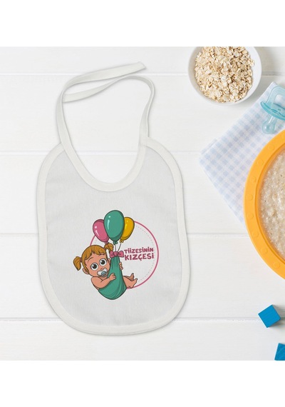 BK Kids Tiizesinin Kızçesi Tasarımlı Beyaz Bebek Mama Önlüğü-1