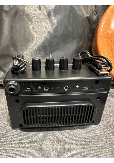Lespaul Elektro Gitar Seti Mini Amfili Kılıflı Askılı Kablolu Pena Ve Aksesuarlı Natural