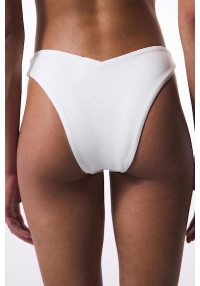 Penti Beyaz Pearl Boncuklu V Kesim Bikini Altı - Gamze Erçel Koleksiyonu