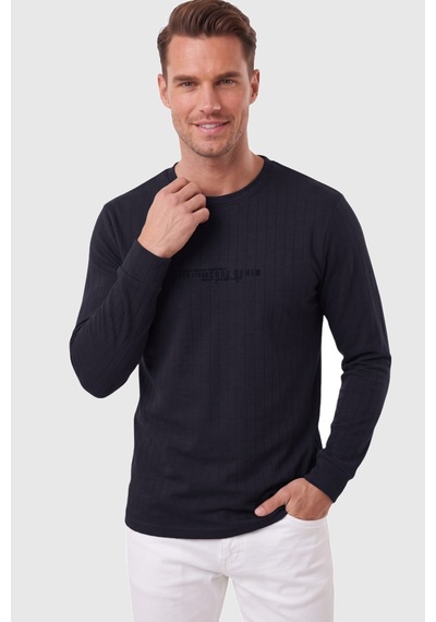 Deepsea Erkek Slim Fit Likralı Çizgi Dokulu Lacivert Sweatshirt Bisiklet Yaka Nakışlı Spor Şık Sweat 2708518 Deepsea Erkek Slim Fit Likralı Çizgi Dokulu Lacivert Sweatshirt Bisiklet Yaka Nakışlı Spor Şık Sweat 2708518