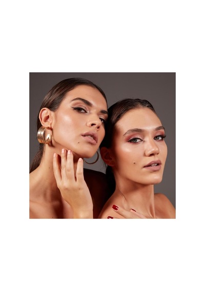 Güneş Koruyucu Spf35 Nemlendirici Etkili Kremsi Likit Fondöten - Liquid Foundation 310 Pale Camel Çok Renkli