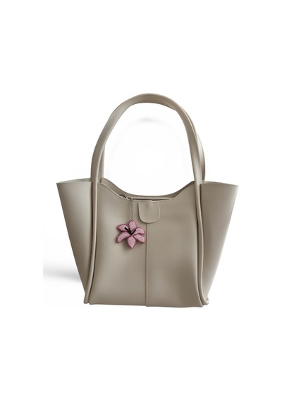 Kumru Studio Pembe Çiçek Çanta Charmı Boncuk İşlemeli Bag Charm Diğer