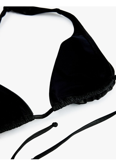 Koton Saten Yüzeyli Parlak Üçgen Bikini Üstü Siyah 6sak10149mm