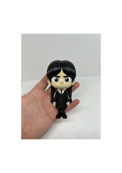 Wednesday Addams Renkli Figür Oyuncak