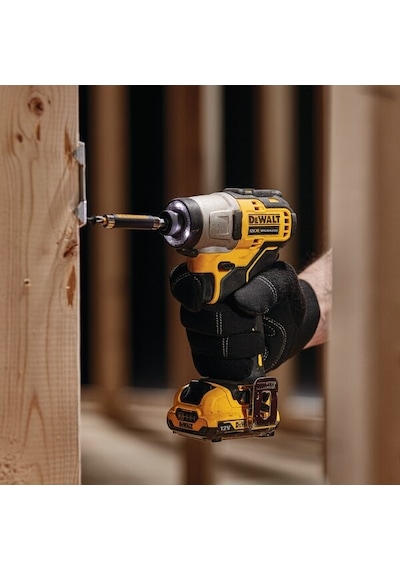 Dewalt DCF801D2-QW 12V 2.0 Ah Çift Akülü Kömürsüz Kompakt Akülü Vidalama Dewalt DCF801D2-QW 12V 2.0 Ah Çift Akülü Kömürsüz Kompakt Akülü Vidalama