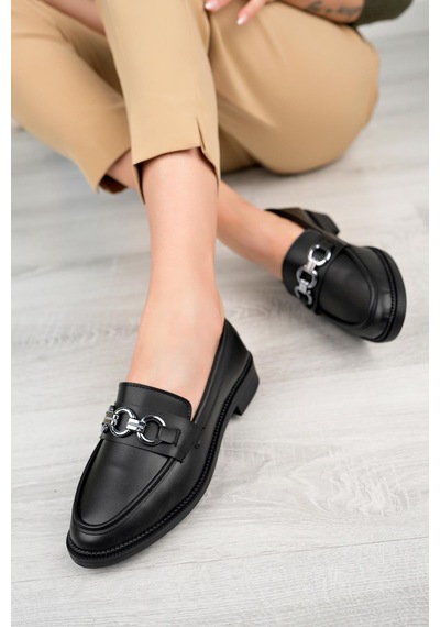 Aymood Kadın Siyah Cilt Zincir Tokalı Kalın Taban Pu Deri Günlük Klasik Topuklu Loafer Makosen Ayakk Siyah Aymood Kadın Siyah Cilt Zincir Tokalı Kalın Taban Pu Deri Günlük Klasik Topuklu Loafer Makosen Ayakk Siyah