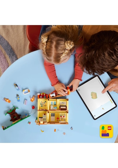 LEGO® Bluey: Bluey’nin Aile Evi 11203 - 4 Yaş ve Üzeri Çocuklar için Yaratıcı Oyuncak Yapım Seti (382 Parça)