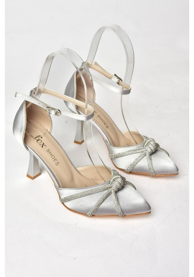 Fox Shoes S246061904 Gümüş Saten Kumaş Taşlı Abiye Ayakkabı Gümüş