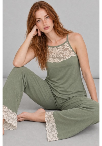 Kadın Dantelli Relaxed Yeşil Pijama Takımı 4745